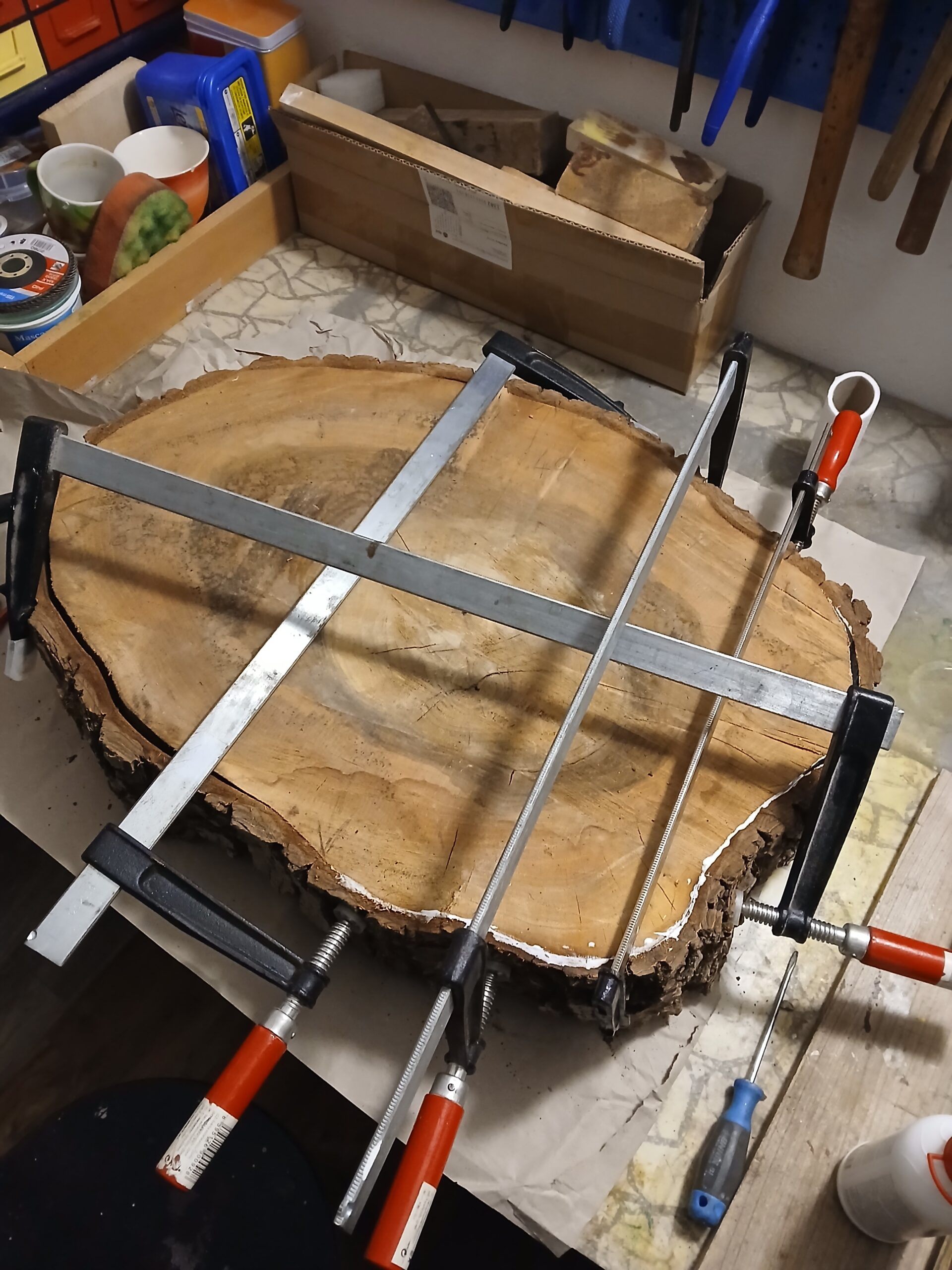 ORECHOVÝ COMBO STOLÍK ( DOKONČENÝ ODOVZDANÝ PROJEKT ) - Image 5